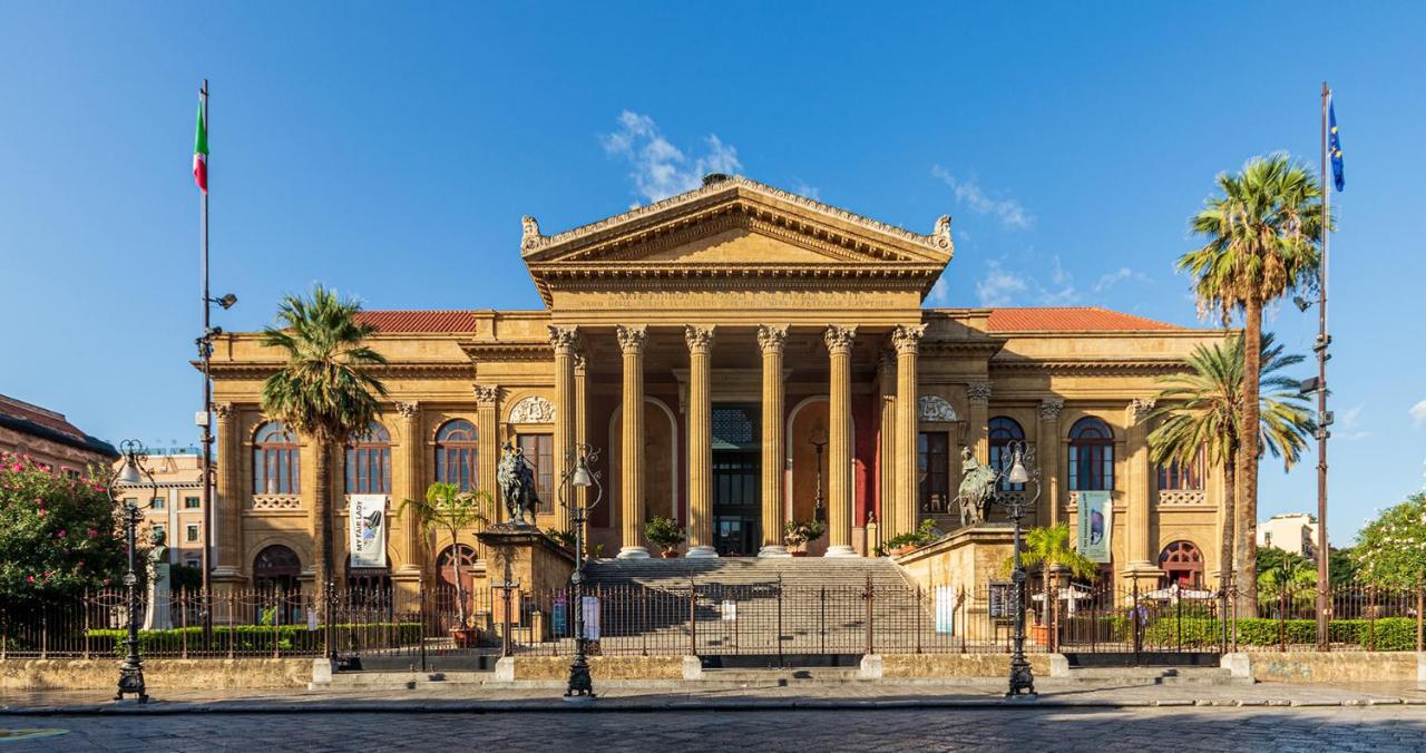 Casa Dei Quattro Canti B&B Palermo Exterior foto